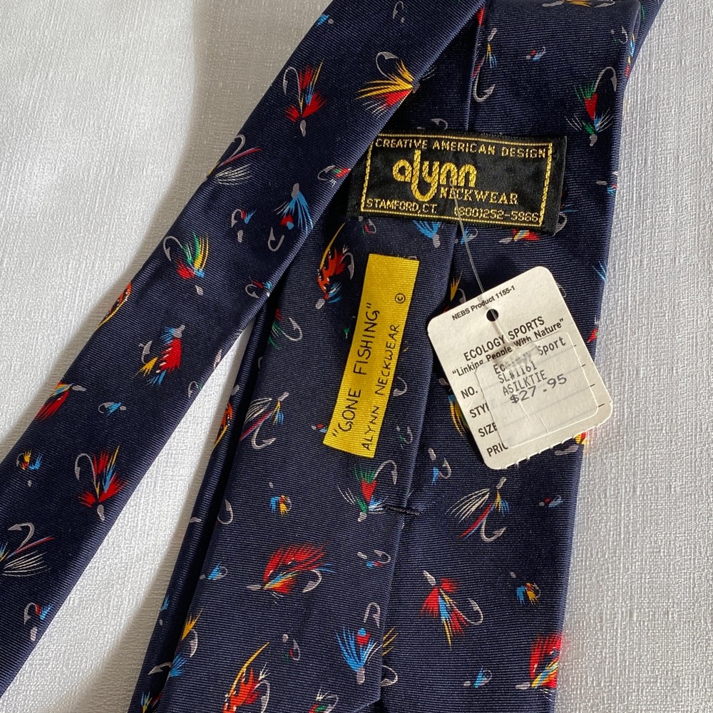 Alynn Neckwear Colorful Fish Tie